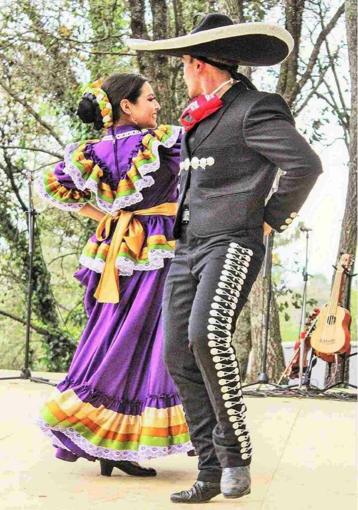 Baile en pareja de Jalisco.